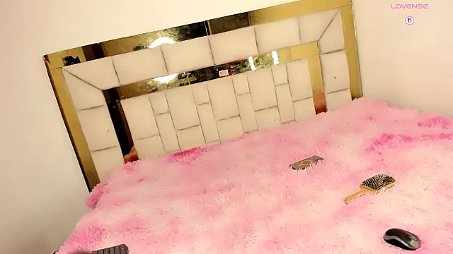 Nicol_ofi24 live sex cam