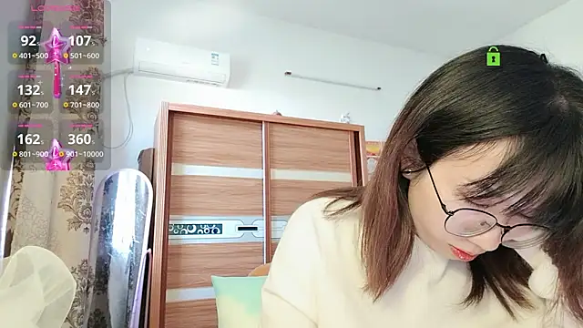 Lili_666 live sex cam