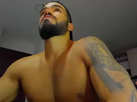 Alexander_Martines live sex cam