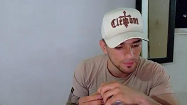 Sexy_Alejandro_'s cam snapshot