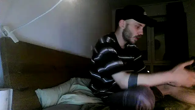 MolleDolle live sex cam