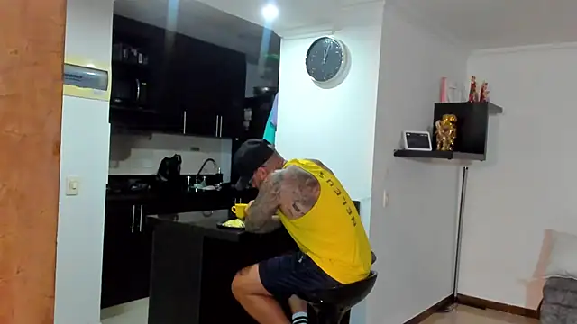 dereckgreen live sex cam