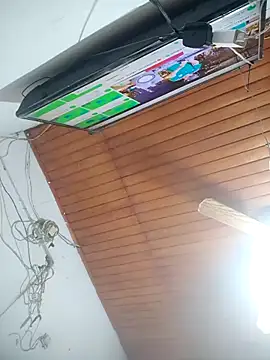 JuceAn14's cam snapshot