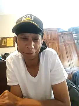 Vybezmaster's cam snapshot