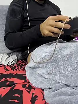 yazin19 live sex cam