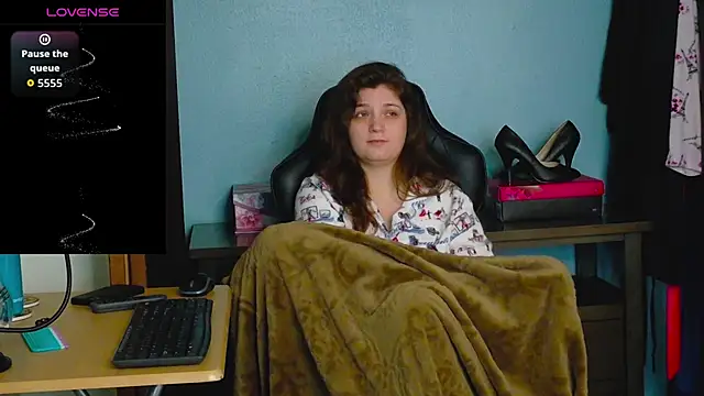 TreeJeanne live sex cam