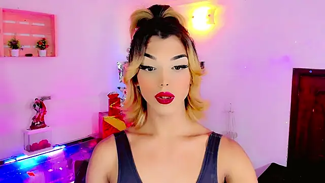 the-horus-girl live sex cam