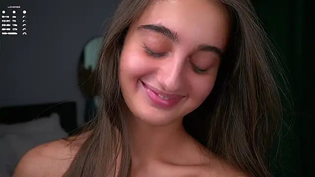 PiquingOgalala live sex cam