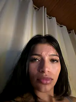 AgathaGeorgiou live sex cam