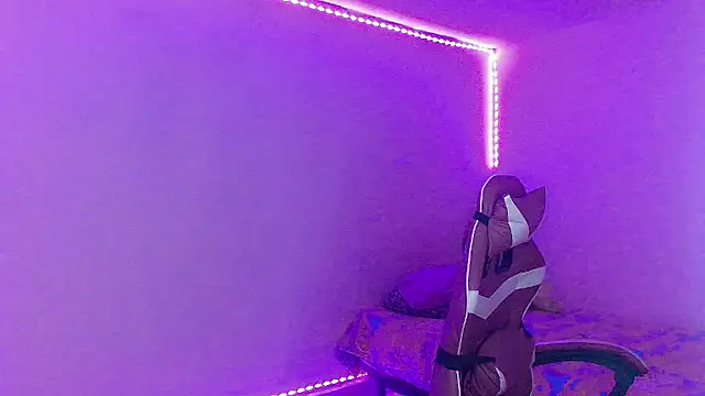 Ms-Zoehans live sex cam