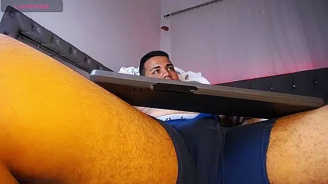 Alex_Morgan's cam snapshot