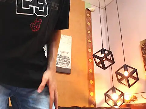 Alex_Millerss's cam snapshot