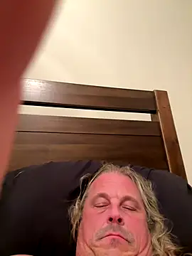 zeus337's cam snapshot