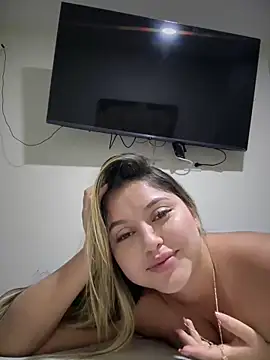 lunablossom_ live sex cam