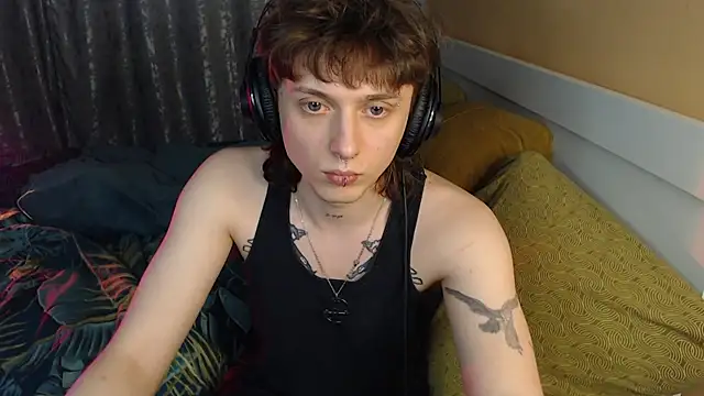 g1vememoney's cam snapshot