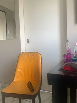 BQueen223 live sex cam