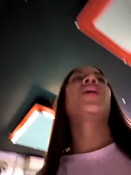 Nanybaker95 live sex cam