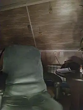 Foxyshaved live sex cam