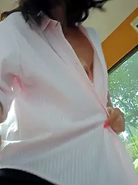 NataLive live sex cam