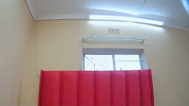 ShavePussyFatAss live sex cam