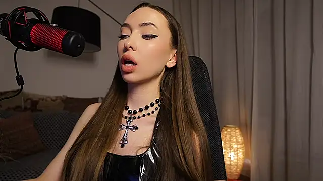 supreme_dominatrix live sex cam