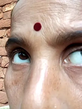 ALLESA_QRAN live sex cam