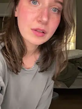 nerdynina live sex cam