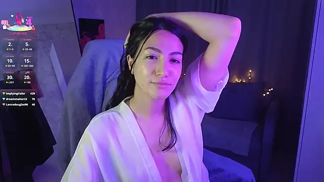 Mulan_Lo live sex cam
