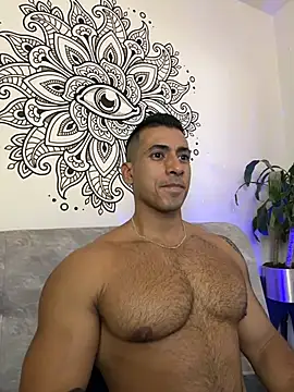 aaroncolombia's cam snapshot