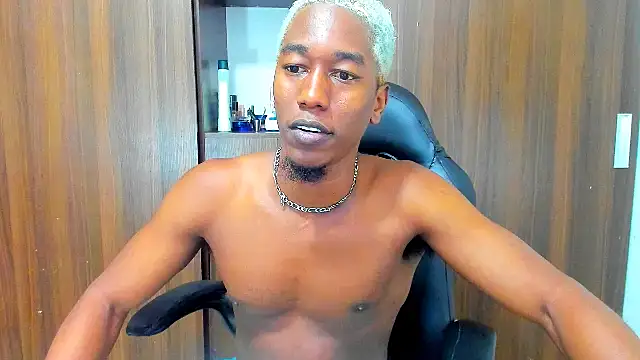 Dreamastercum_'s cam snapshot