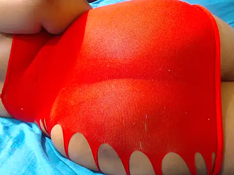 BeverlyQueen14 live sex cam