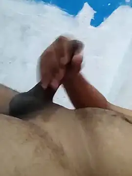 Tu_papi_69_ live sex cam