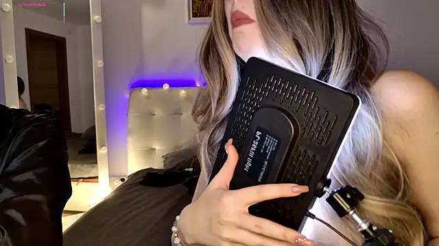 Eliza77 live sex cam