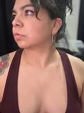 kimmiakiss22 live sex cam