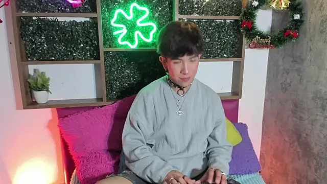 Angeldust19 live sex cam