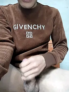 Uh-em95 live sex cam