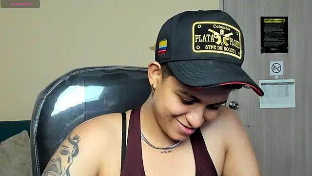 Dominick_jones live sex cam