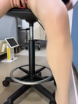 Cherry520 live sex cam