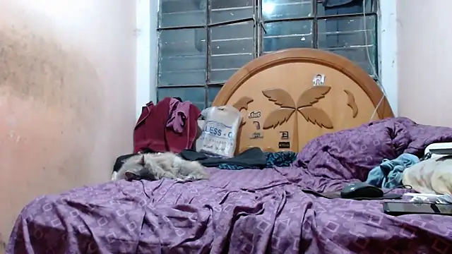 nakedlima live sex cam