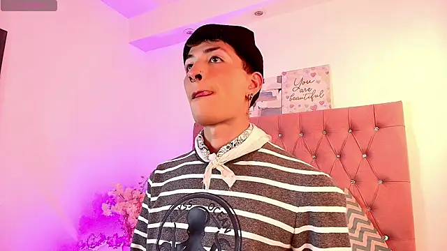 OzorioDany live sex cam