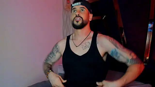 Petesevans live sex cam