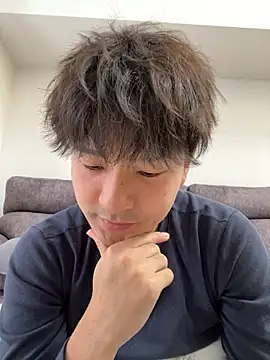 yuuki8910 live sex cam