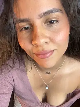 alisaa_jhons1's cam snapshot