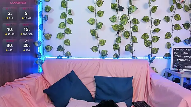 Delilah_85's cam snapshot