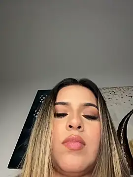 itsdanividarte's cam snapshot