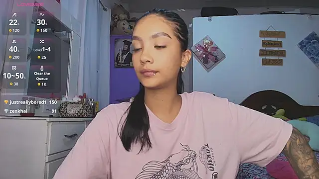 mia_yireth's cam snapshot