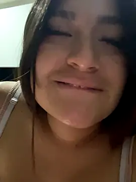 LuceroRm live sex cam