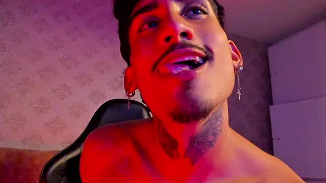 Mr_Strike's cam snapshot