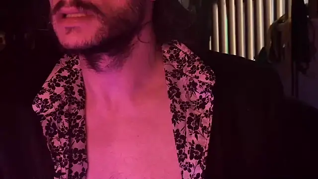 MasterDaddyCool's cam snapshot