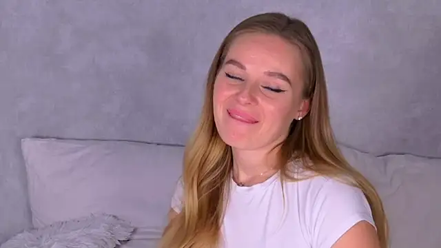 BeatriceEsmont live sex cam